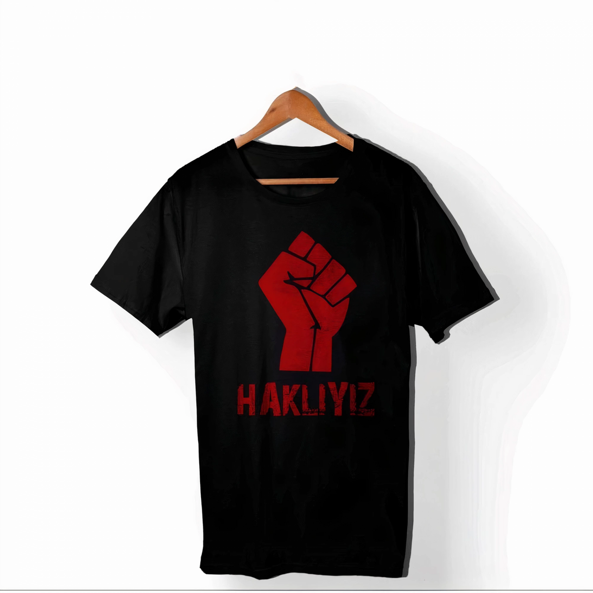 1 Mayıs Emek ve Dayanışma Günü HAKLIYIZ Baskılı Bisiklet Yaka T-shirt - Siyah