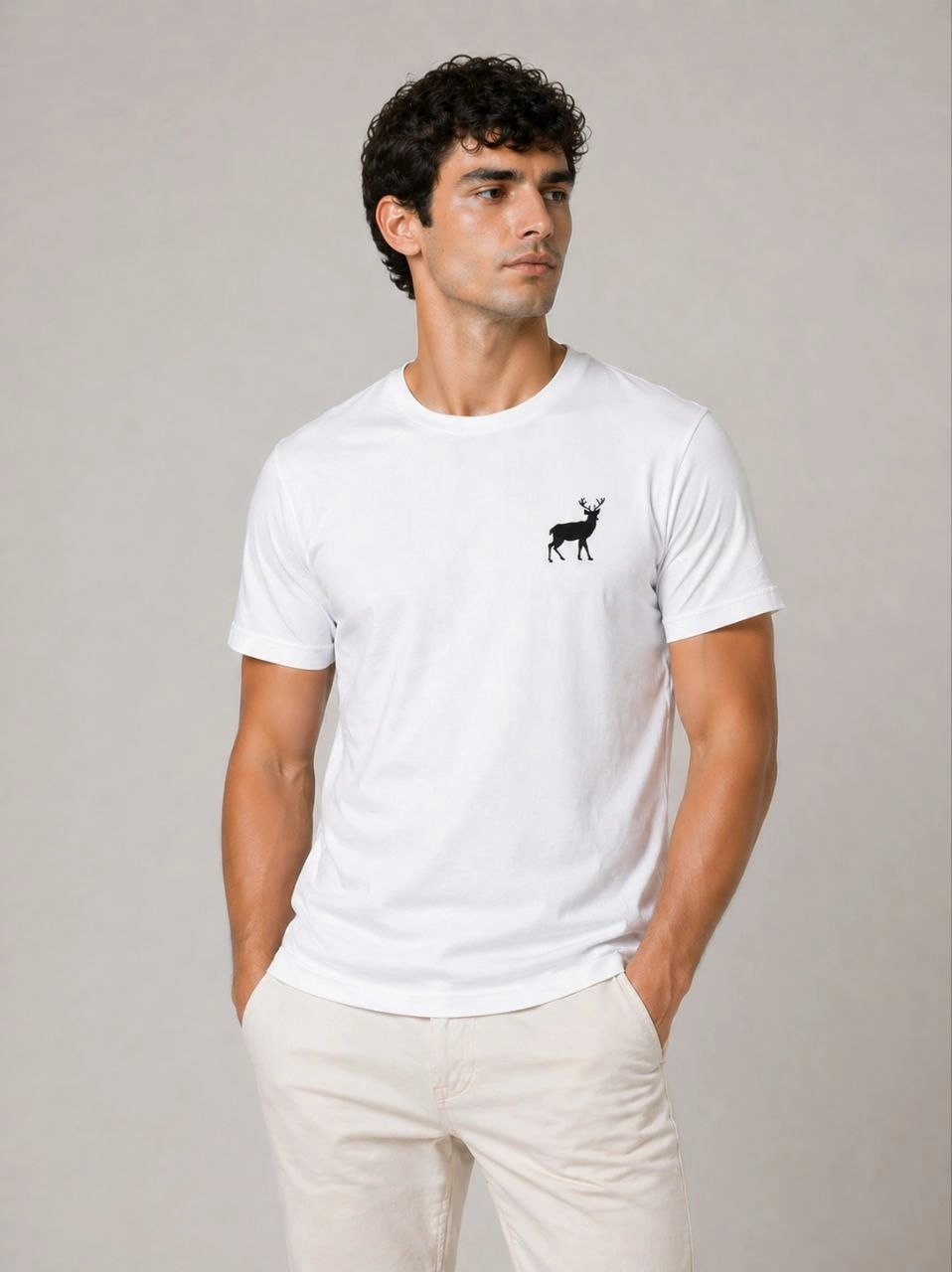 Erkek Minimal Geyik Logolu Tişört Bisiklet Yaka Kısa kol Yazlık T-Shirt - Beyaz