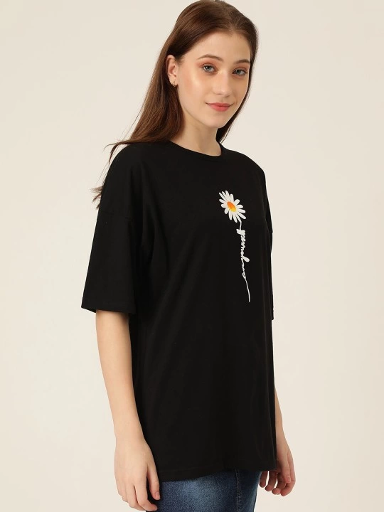 Kadın Papatya Baskılı T-Shirt Kısa Kol Bisiklet Yaka Oversize  Tişört - Siyah