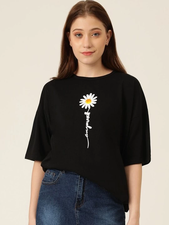 Kadın Papatya Baskılı T-Shirt Kısa Kol Bisiklet Yaka Oversize  Tişört - Siyah