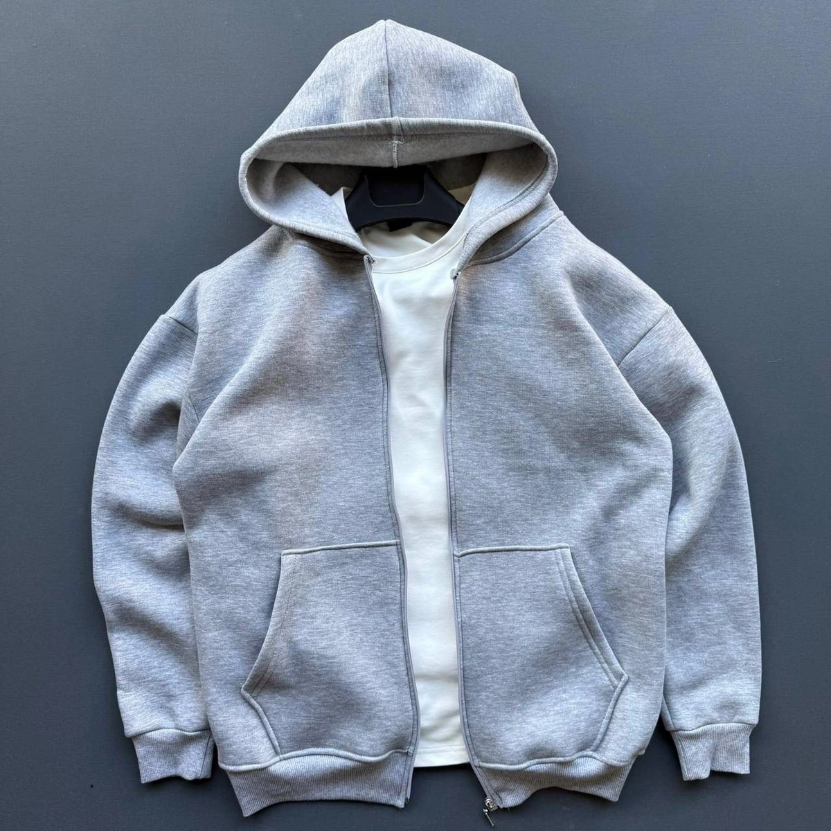 Erkek 3 İplik Şardonlu Tam Fermuarlı Kapüşonlu Arka Çanta Detaylı Sweatshirt - Gri