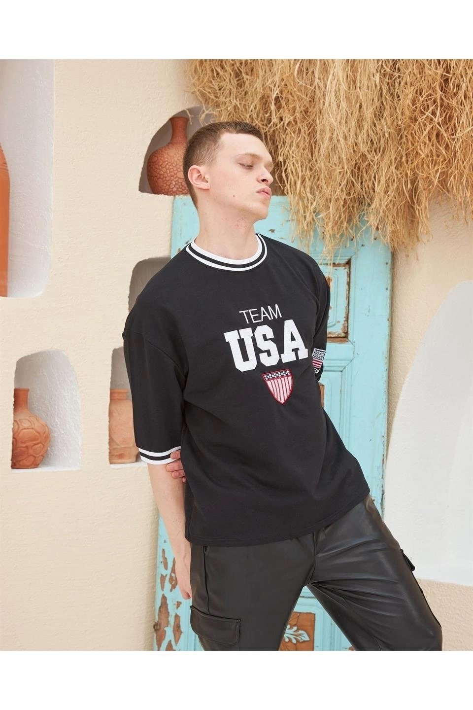 Erkek Bisiklet Yaka Tişört Nakış İşlemeli Kısa Kol Oversize T-ShirtSiyah