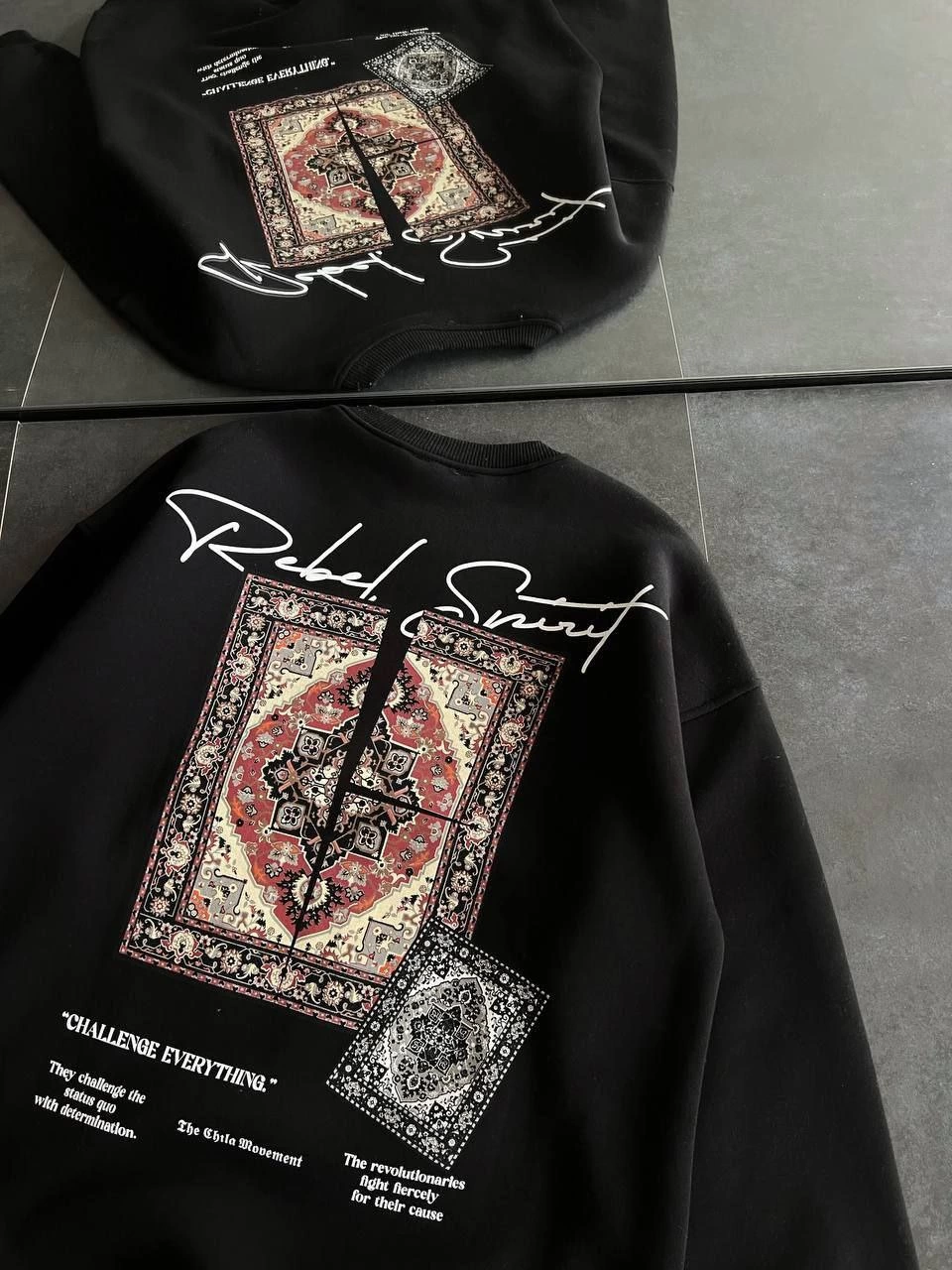 Kadın Bisiklet Yaka Kilim Halı Baskılı 3 İplik Pamuklu Sweatshirt - Siyah