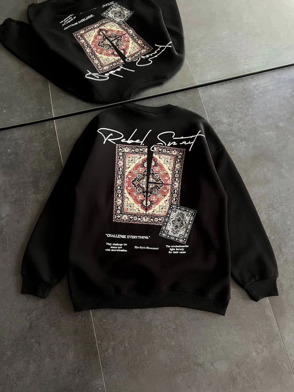 Kadın Bisiklet Yaka Kilim Halı Baskılı 3 İplik Pamuklu Sweatshirt - Siyah
