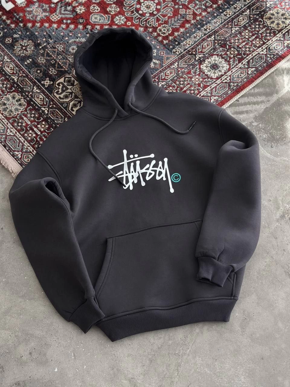 Kadın Oversize Kapüşonlu Cepli Baskılı 3 İplik Pamuklu Hoodie Sweatshirt - Füme
