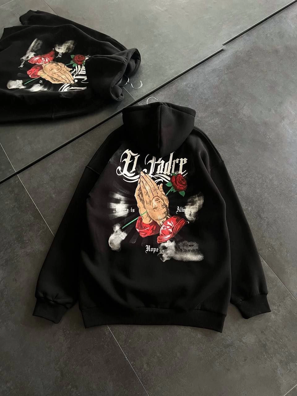 Kadın Oversize Kapüşonlu Cepli Baskılı 3 İplik Pamuklu Hoodie Sweatshirt - Siyah
