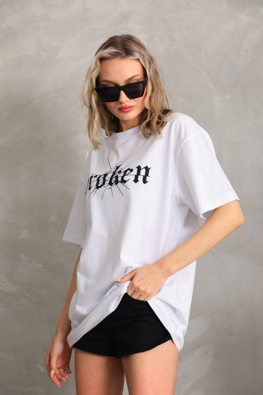 Kadın Kısa Kol Yazlık Tişört Bisiklet Yaka Baskılı Oversize T-Shirt - Beyaz