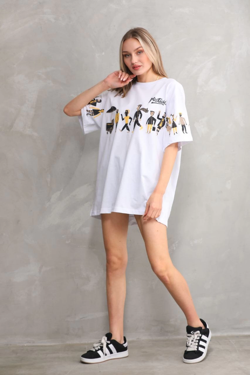 kadın Bisiklet Yaka Baskılı Oversize T-Shirt - Beyaz
