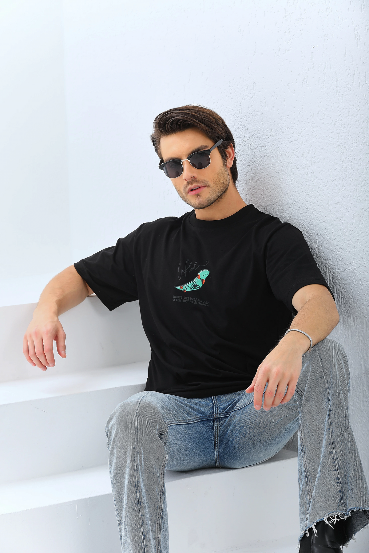 Erkek Kısa Kol Yazlık Tişört Bisiklet Yaka Baskılı Oversize T-Shirt - Siyah