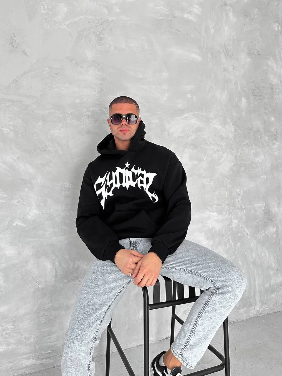 Erkek 3 İplik Pamuklu Kapüşonlu Baskılı Cepli Oversize Sweatshirt Hoodie - Siyah