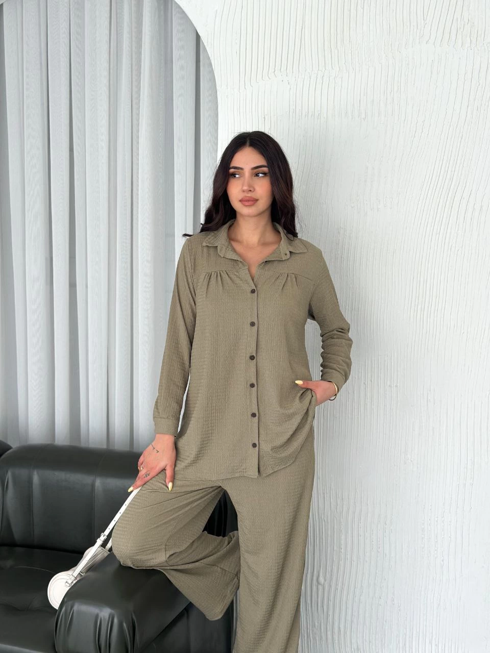 Kadın Yakalı Düğmeli Uzun Kollu Gömlek Pantolon ikili Takım - Bej